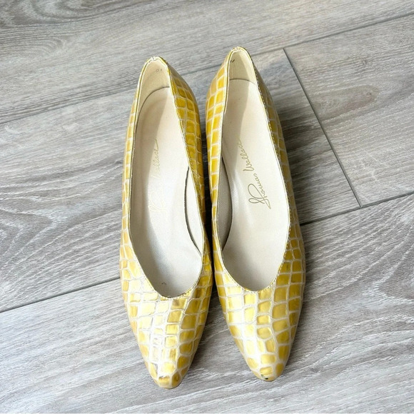 Vintage Thomas Wallace Yellow Gold Croc Giraffe Patern Patent Leather Heels - Picture 2 of 14